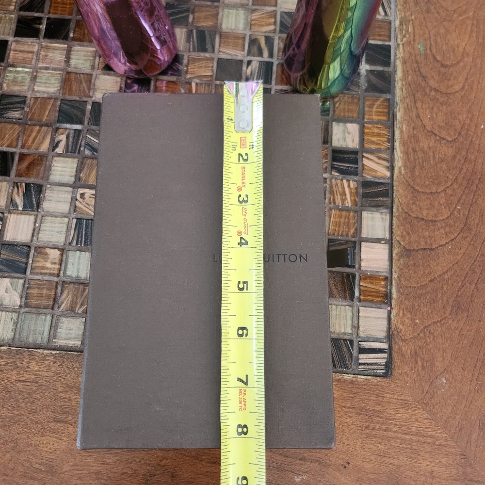 Louis Vuitton empty box - Picture 3 of 4